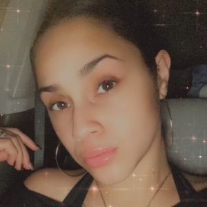 Meet your Posher, Destiny